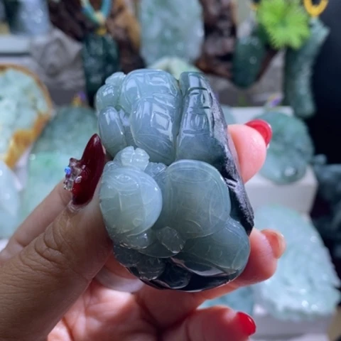 【闪购商品】颈饰未镶嵌翡翠金蟾