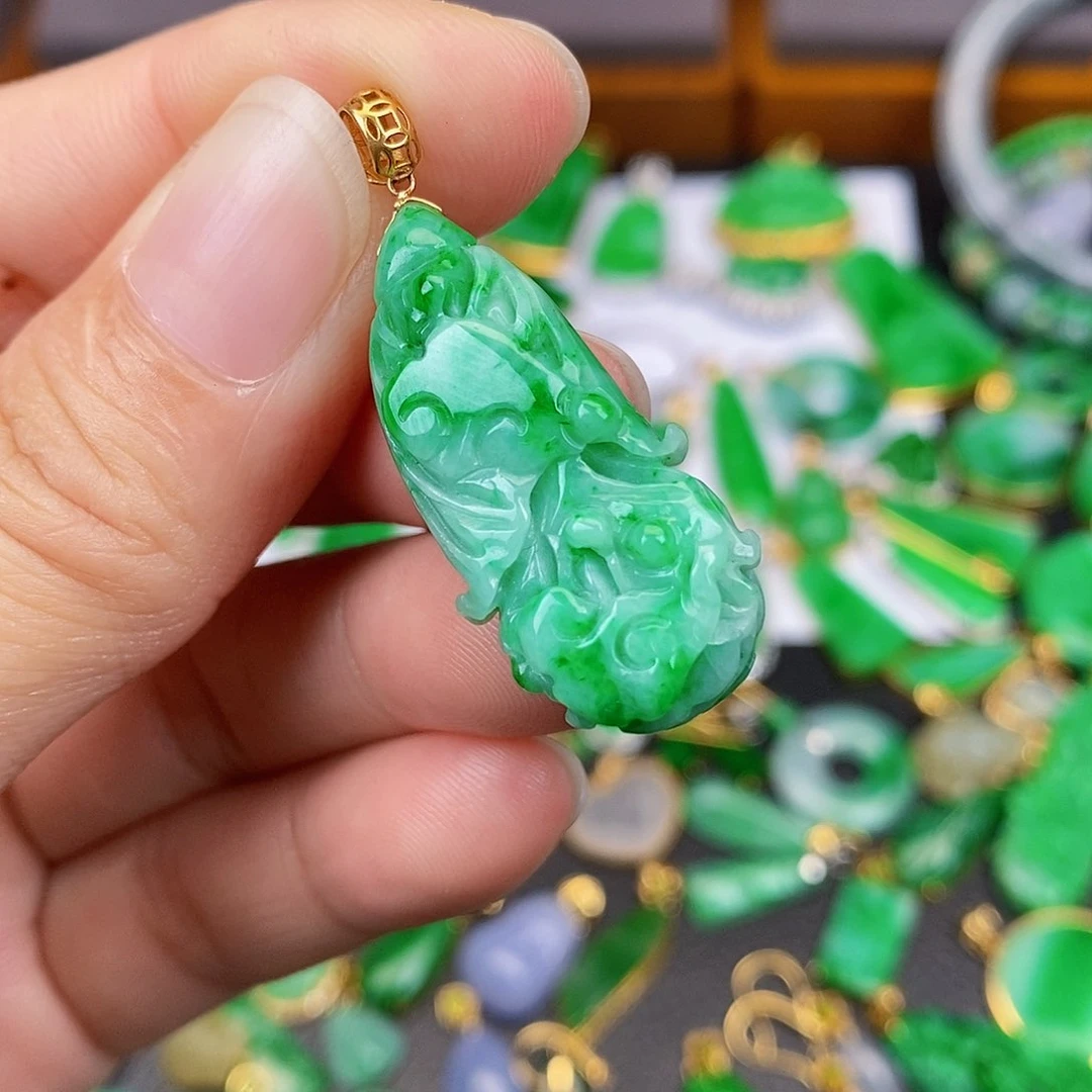 翡翠18K金镶嵌吊坠(不含链)