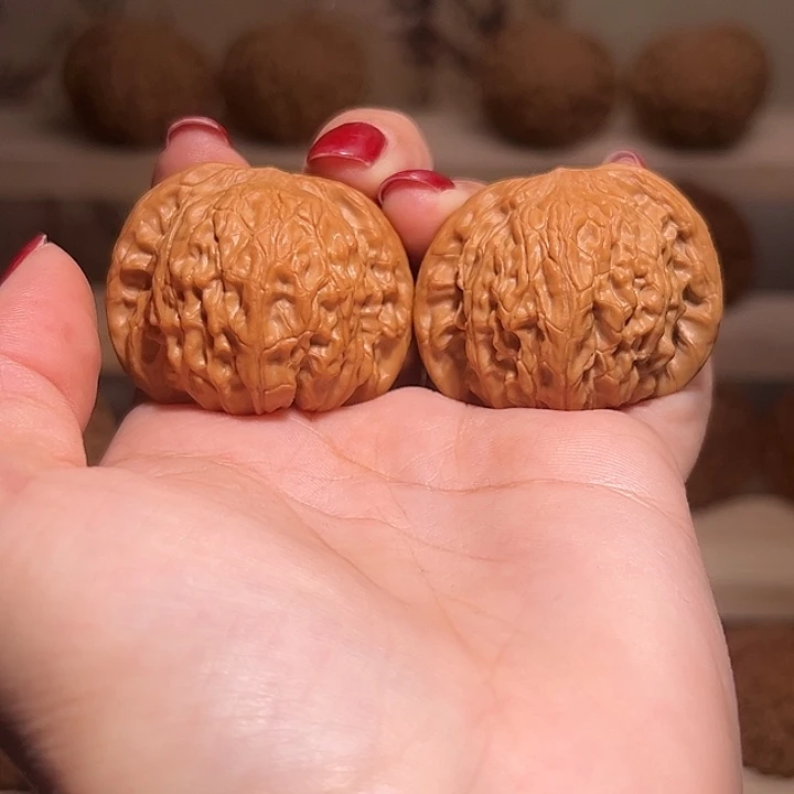 文玩核桃吊坠山地磨盘39.5