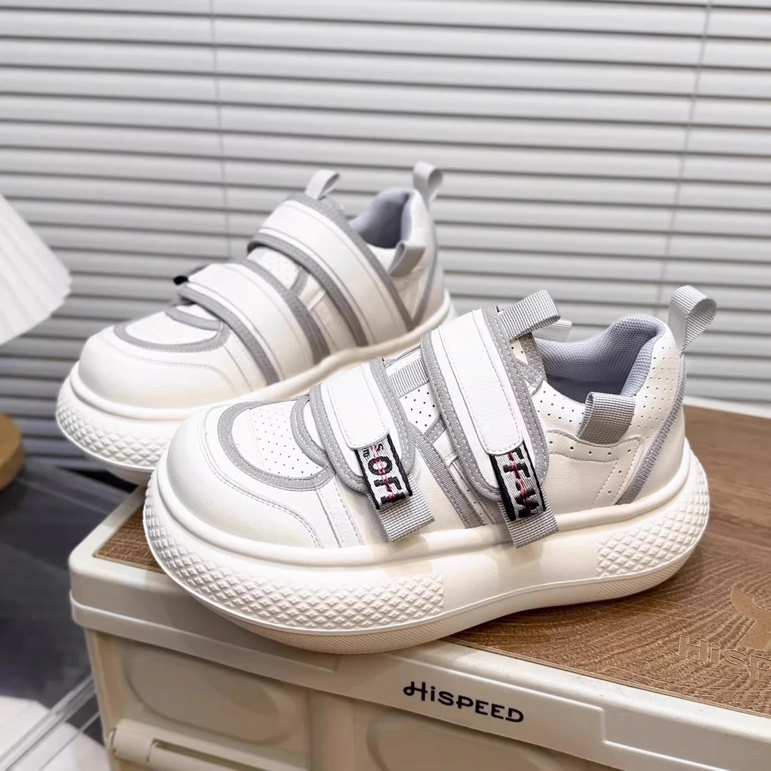 【小依家】时尚魔术贴厚底大头面包鞋女百搭增高休闲板鞋丑萌鞋潮