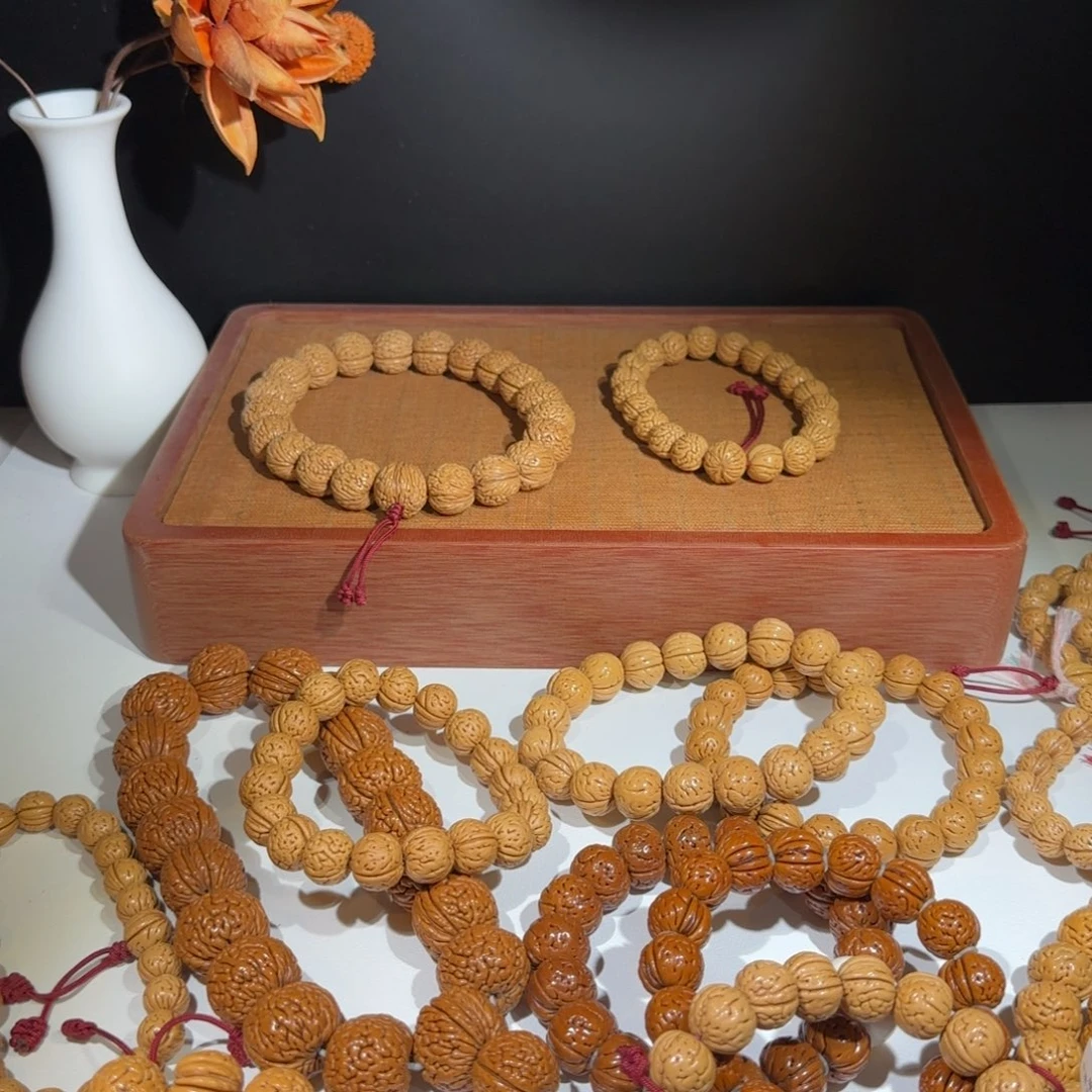 桃核吊坠B***w粉丝团福利