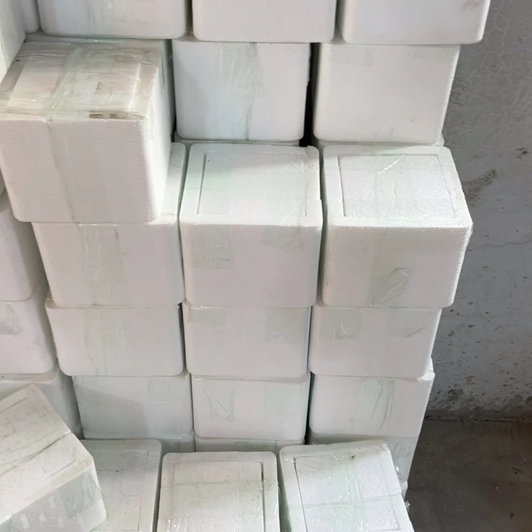 陶摆件高温陶瓷釉下彩微瑕……4个4.5米饭碗。