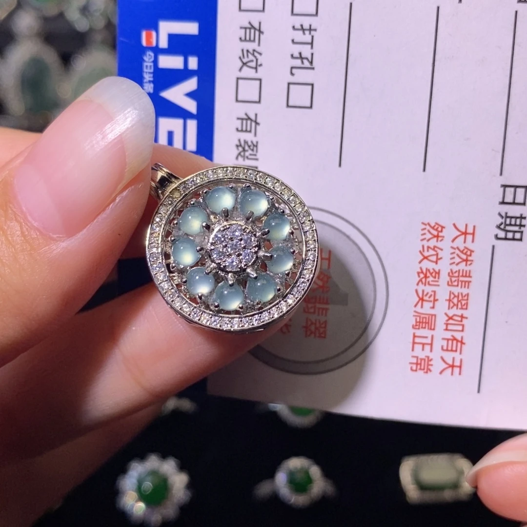 翡翠未镶嵌颈饰天然