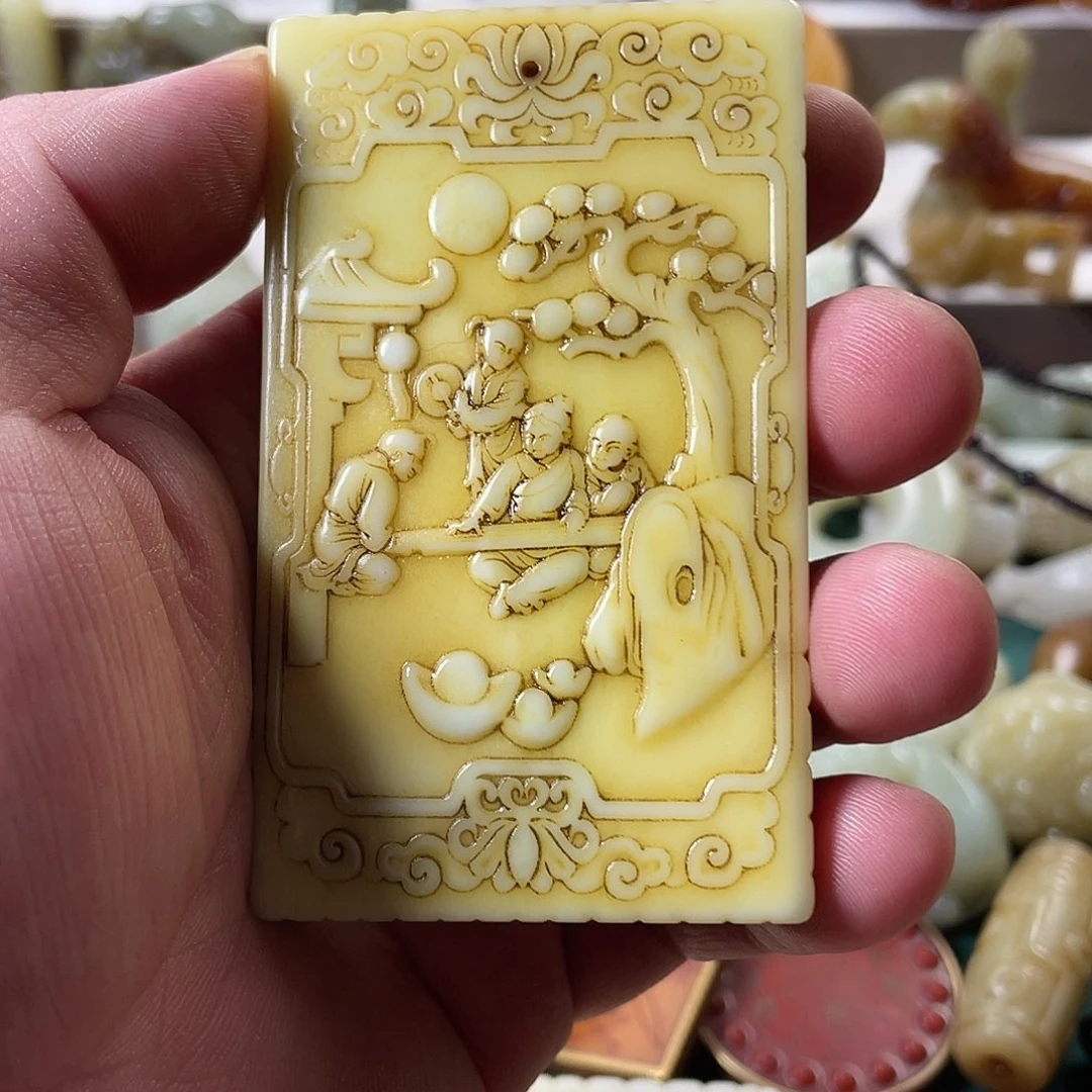 和田玉未镶嵌颈饰成*