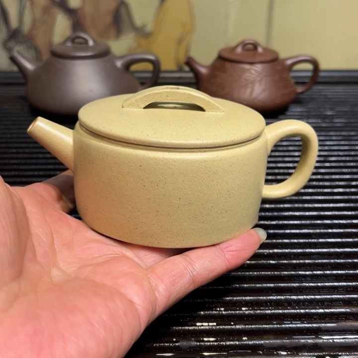 紫砂茶壶番***丶忽略不计花泥