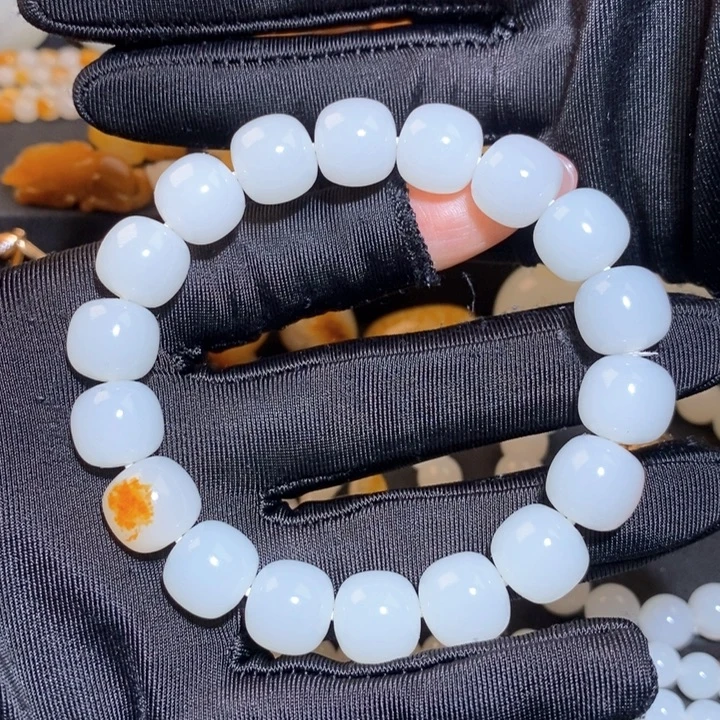 东***民和田玉未镶嵌手链