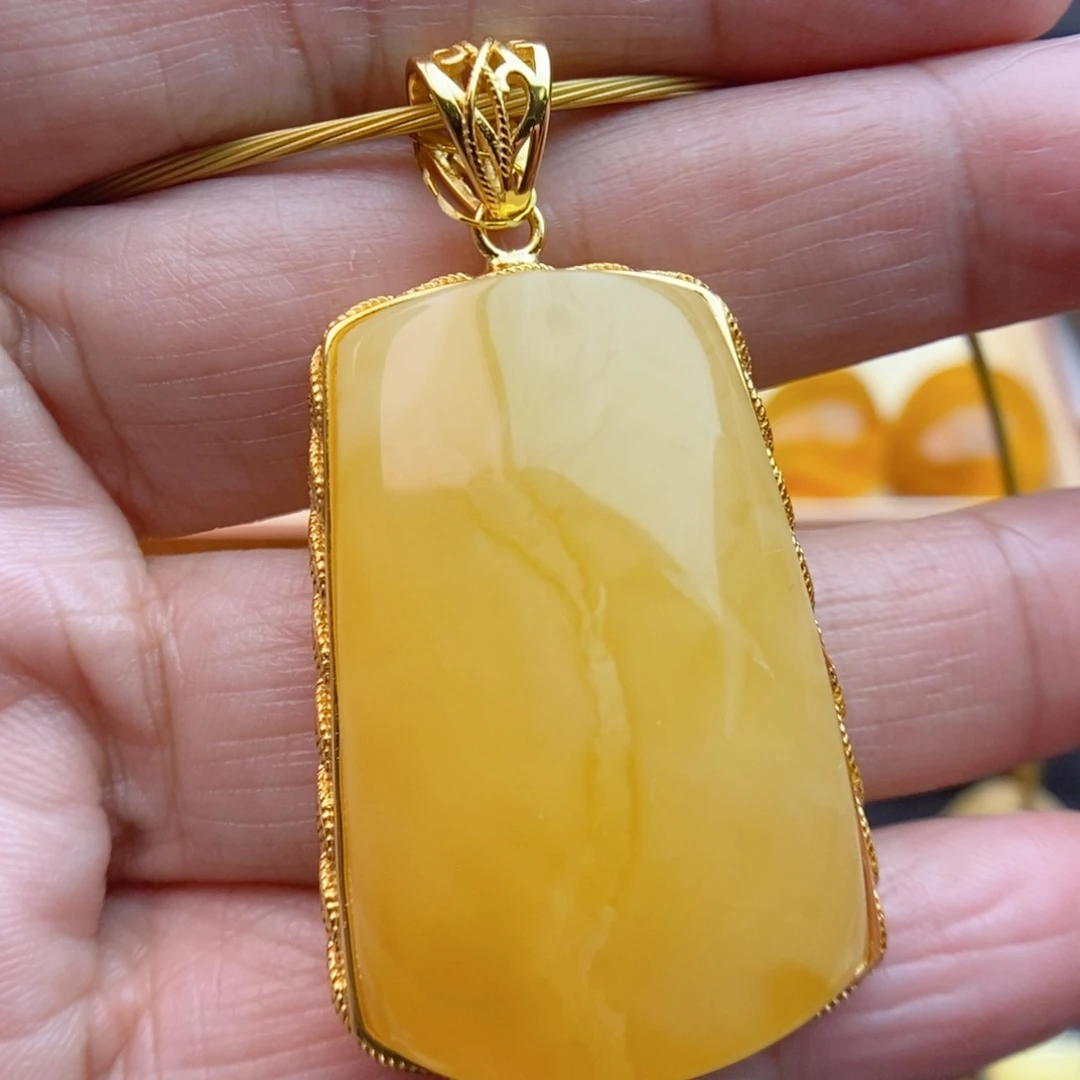 琥珀颈饰银S925镀金镶嵌