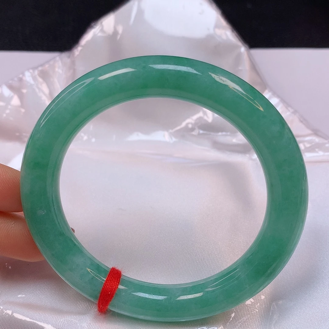 【闪购商品】翡翠手镯未镶嵌57+圆条手镯