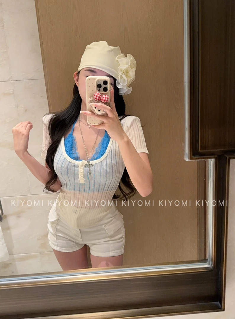 纯色（海狮）短袖修身型纽扣常规短款纯欲撞色百搭时尚设计感
