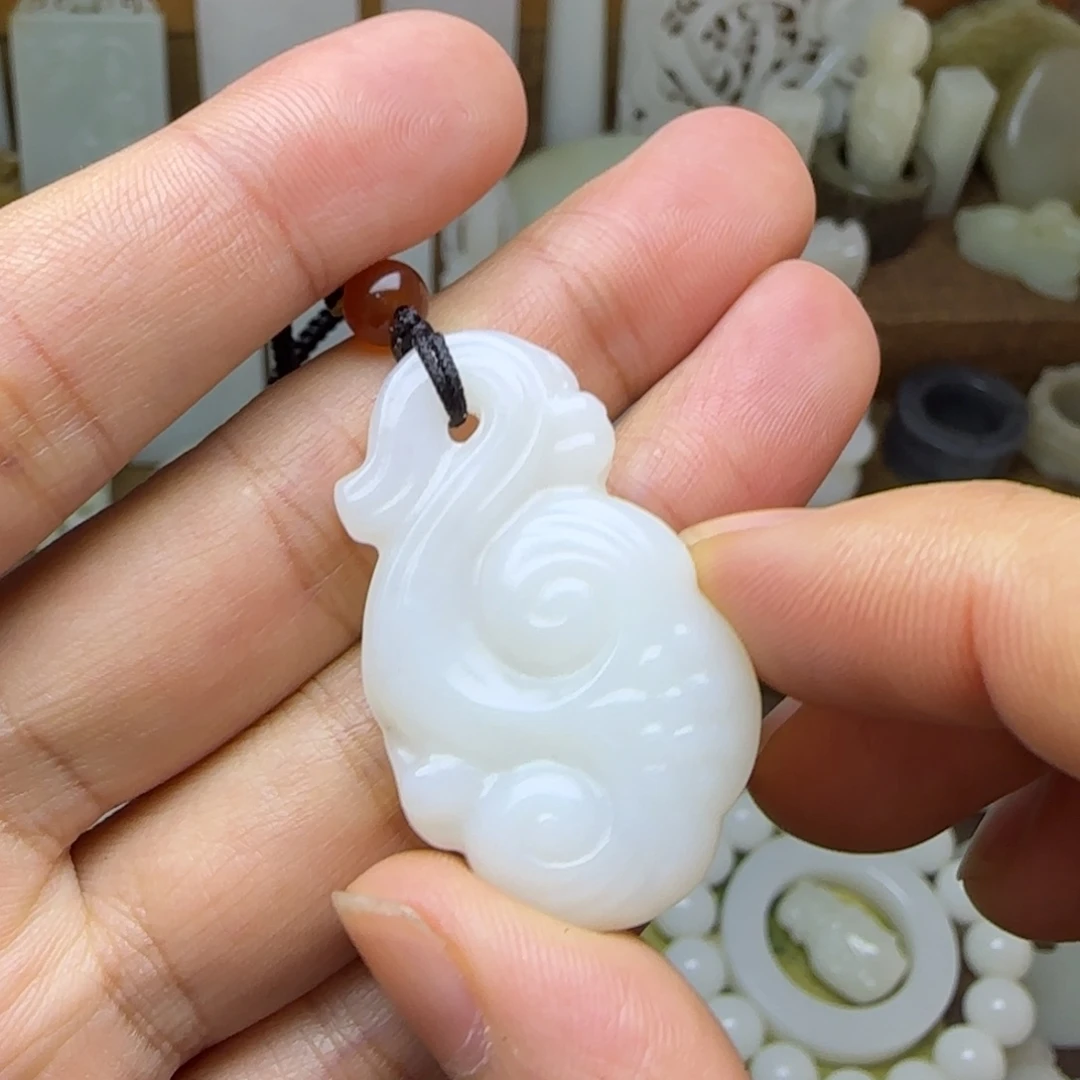 和田玉未镶嵌挂件