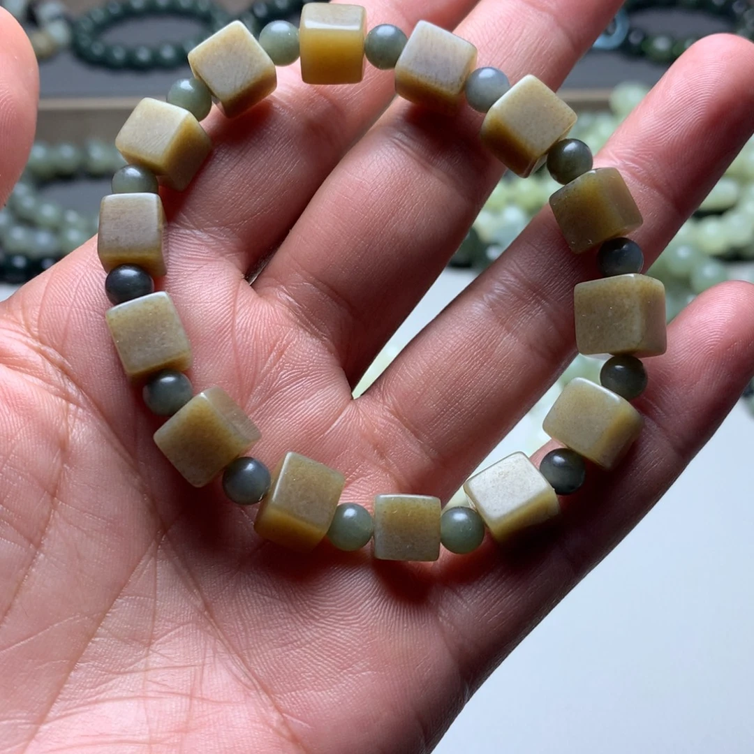 和田玉未镶嵌手链