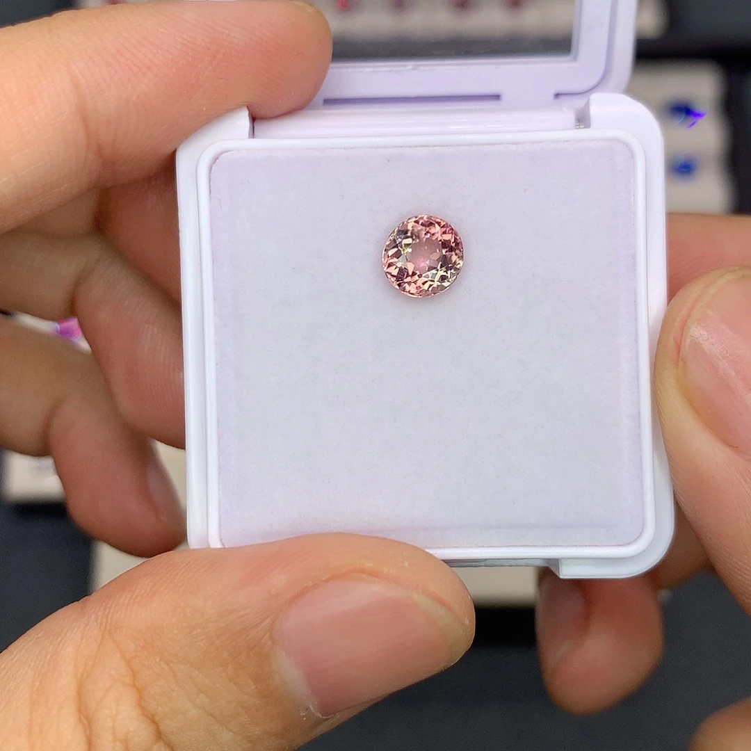 未镶嵌裸石碧玺1.27克拉全净渐变色