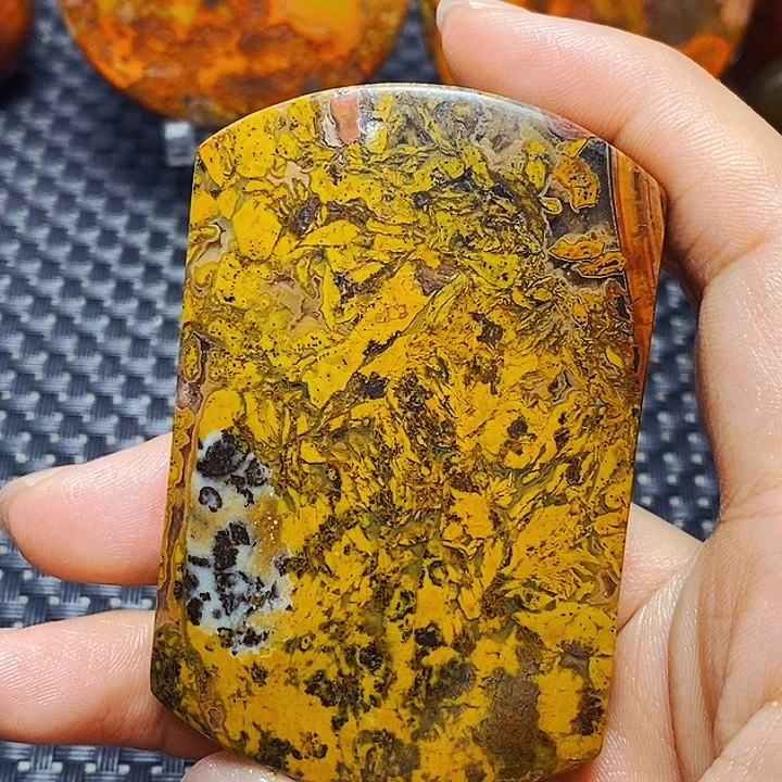 玛瑙/玉髓颈饰未镶嵌M***o