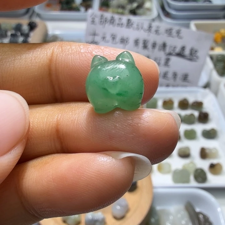 和田玉未镶嵌珠宝奇石