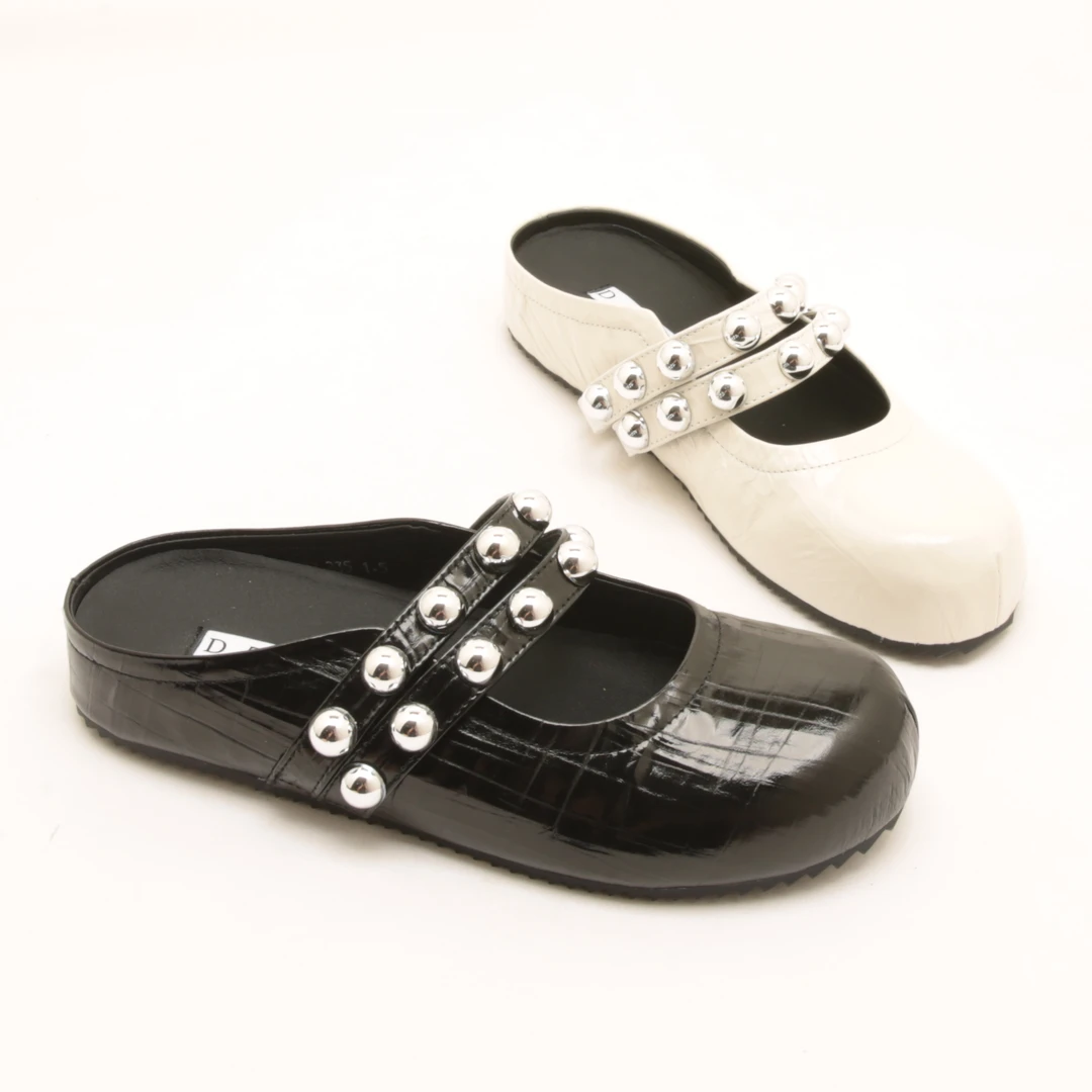 7032夏季新款欧洲站金属铆钉懒人一脚蹬穆勒鞋复古外穿包头半拖鞋