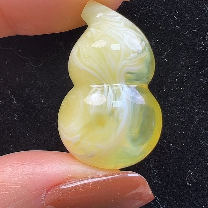 蜜蜡未镶嵌珠宝奇石