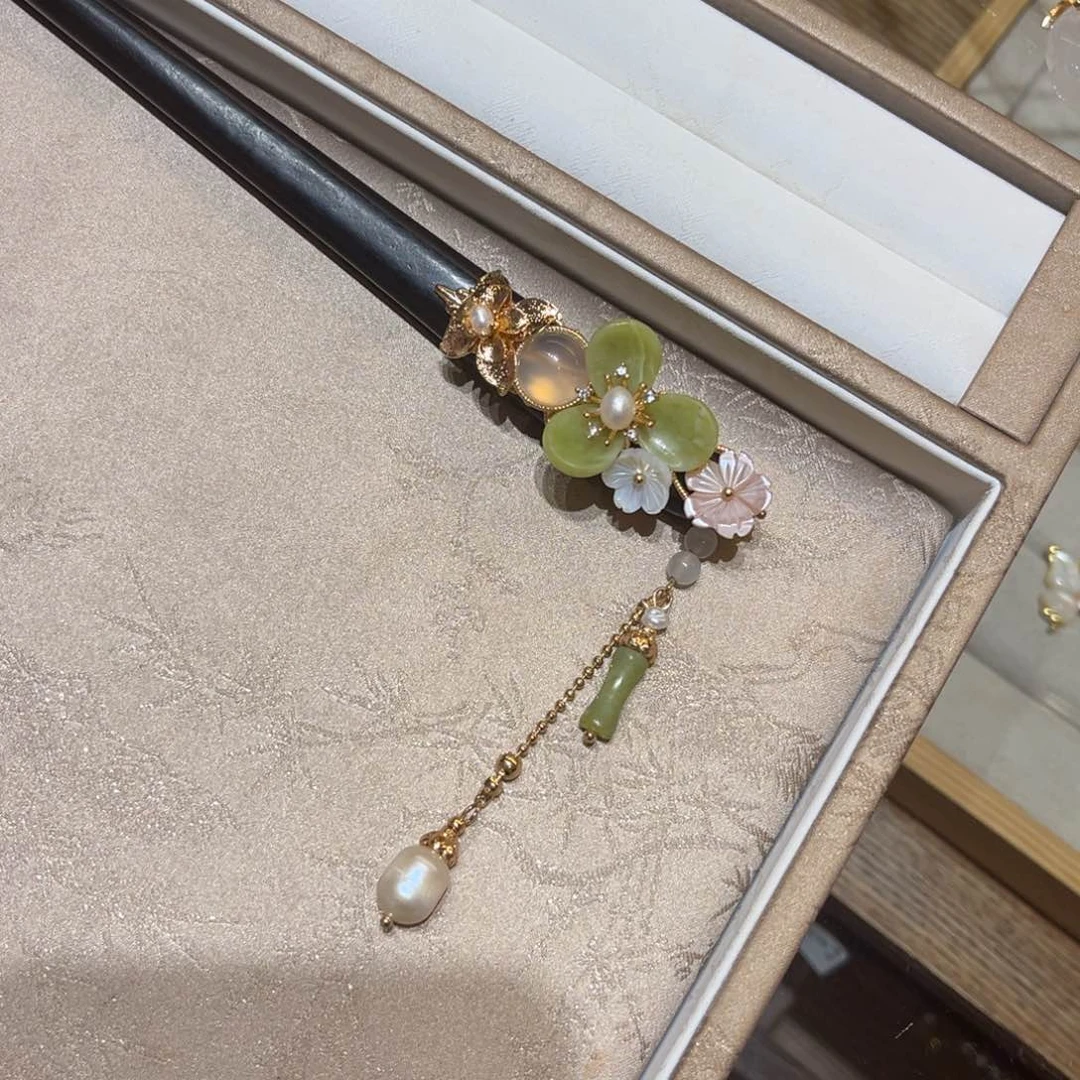 铜合金木质绿花木簪