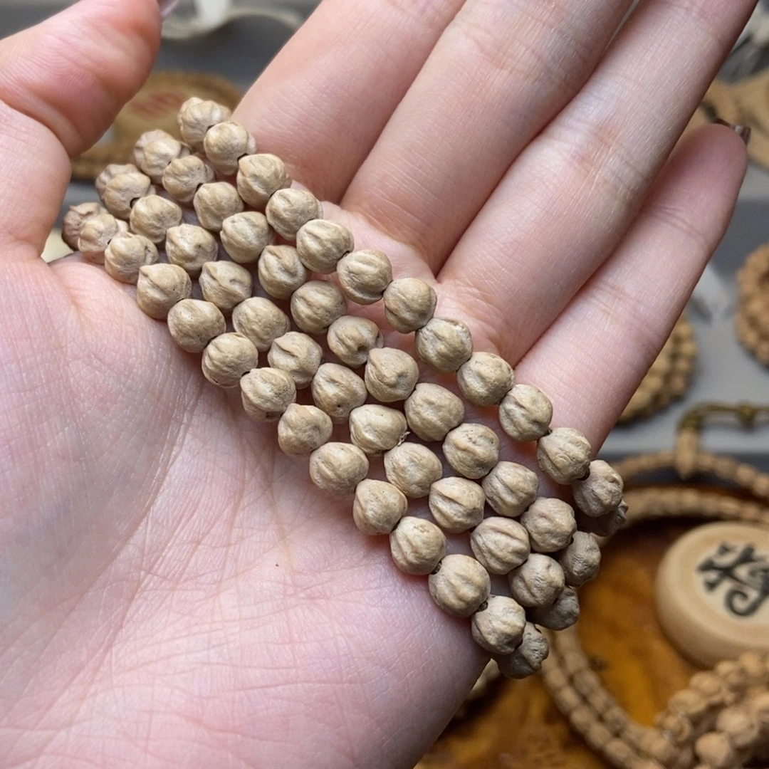 L***8柏香籽/百香籽手串