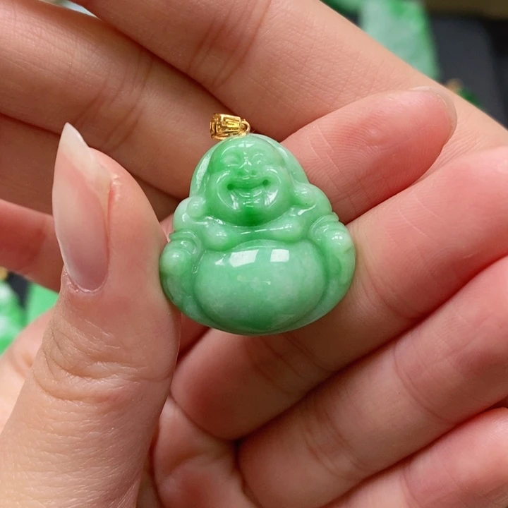 翡翠颈饰未镶嵌吊坠