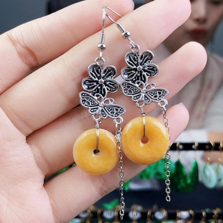 翡翠耳饰未镶嵌饰品