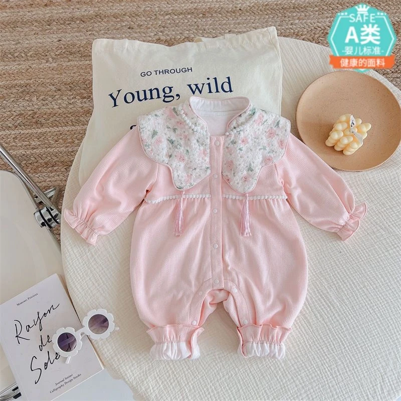 新生婴儿衣服春秋女宝宝国风哈衣满月百天周岁服外出甜美公主爬服