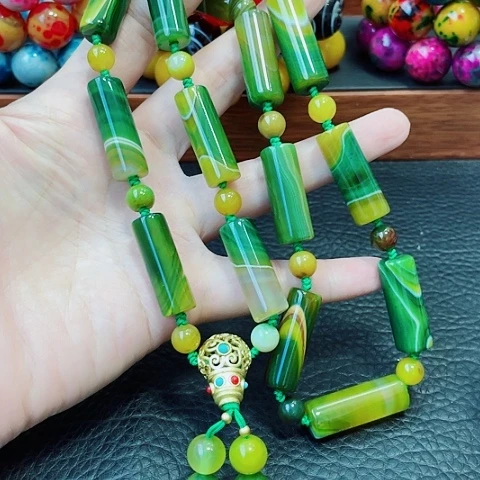 未镶嵌玛瑙手饰黄绿宝