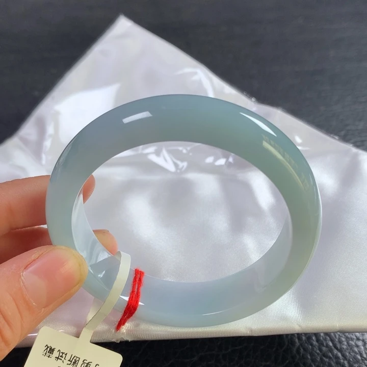 翡翠未镶嵌手镯55圈