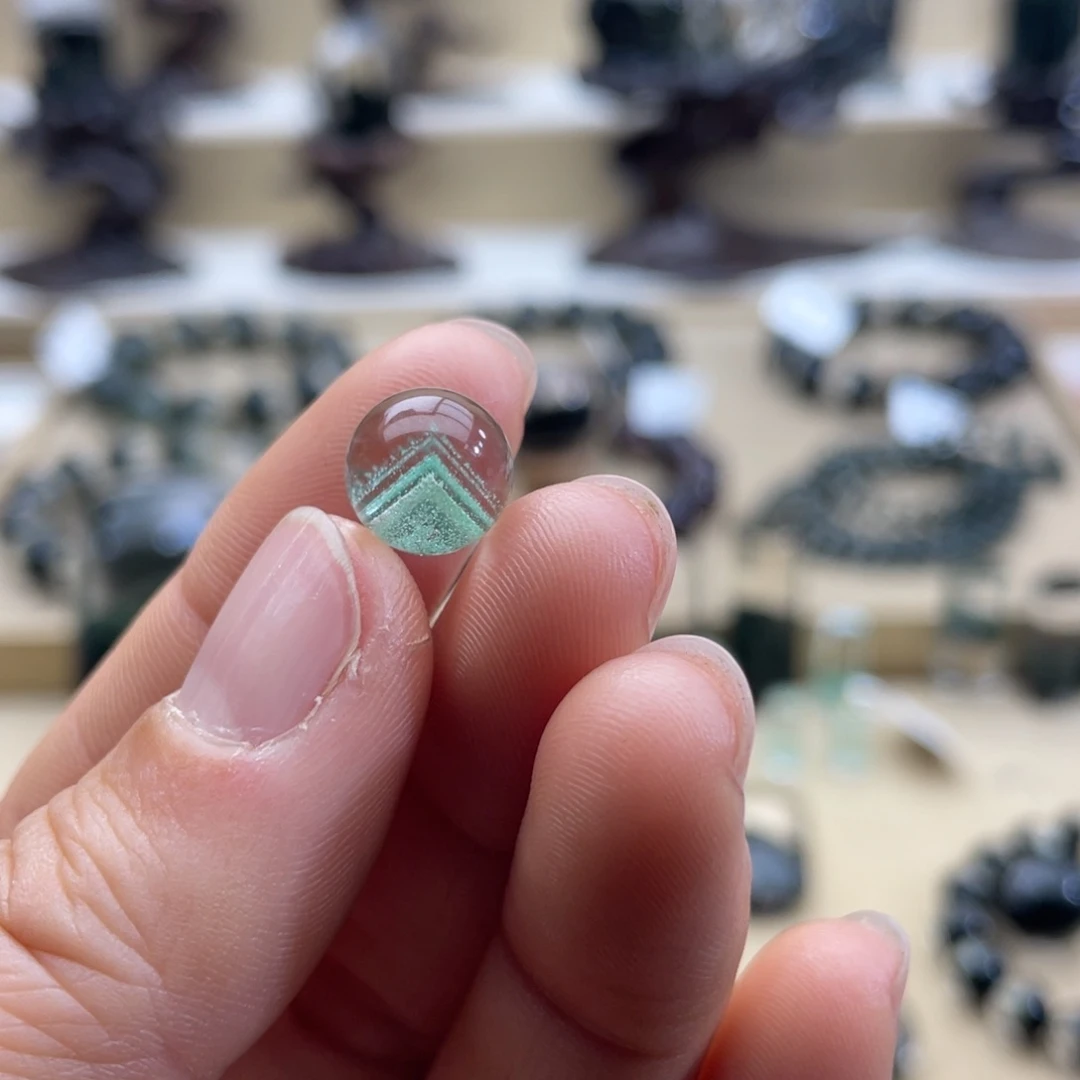 水晶颈饰未镶嵌翠幽灵金字塔单珠