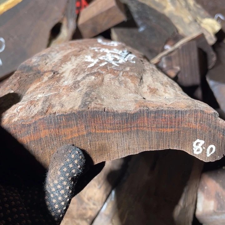 海***龙交趾黄檀（大红酸枝）