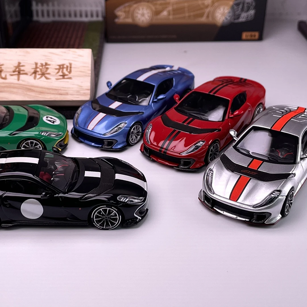 【壹童现货】TOC 富美 1:64 跃马 812C 合金汽车模型