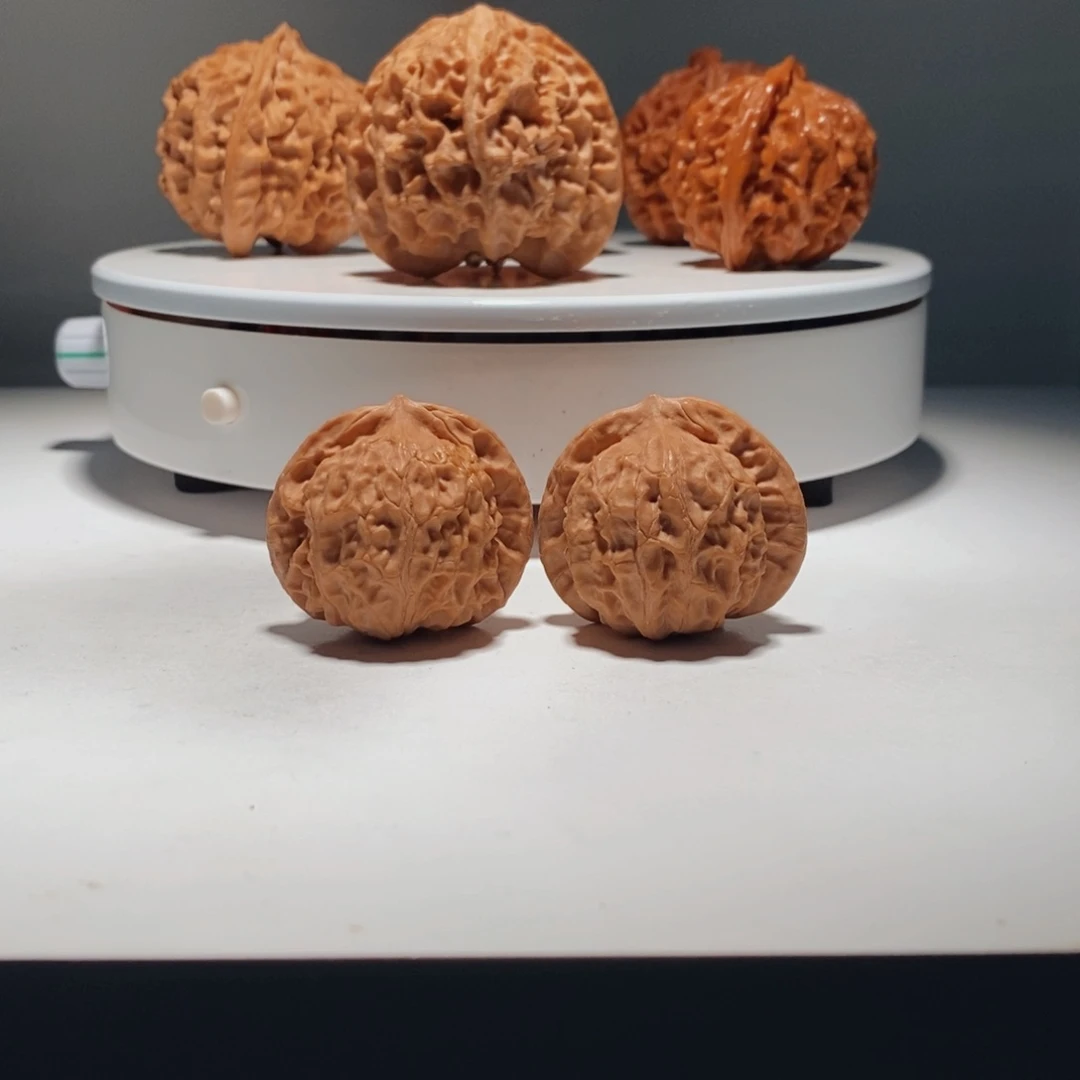 文玩核桃吊坠   431号-原树羊倌狮子头-36尺寸