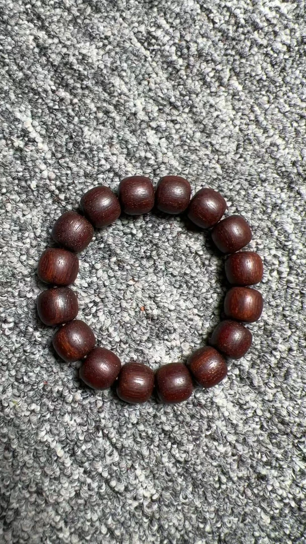 J77→降真香1.4老型单圈手串东枝红油精品超一档（同款发其一）