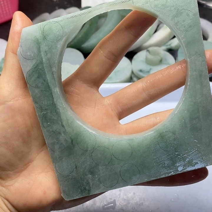 翡翠裸石▁****う翡翠边角料