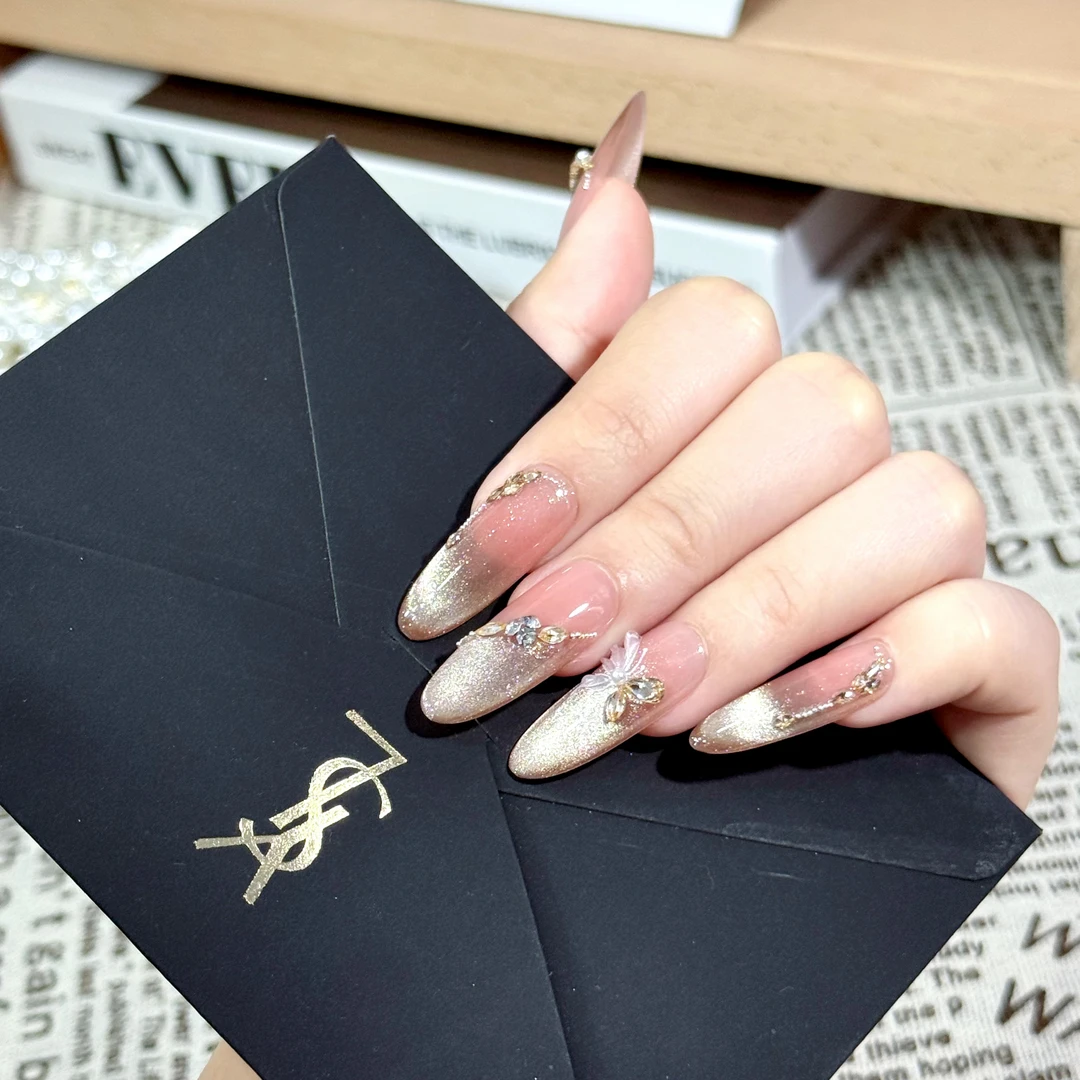 【香槟蝴蝶】时尚清新纯欲高级感成品穿戴式手工美甲显白气质