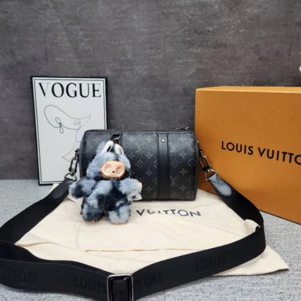 包包/路易威登/99新/250607QR0017