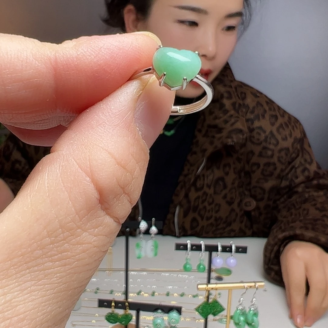 翡翠银S925镶嵌耳饰天然翡翠戒指