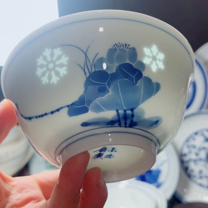 青花玲珑5寸饭碗手绘荷花雪花雕刻