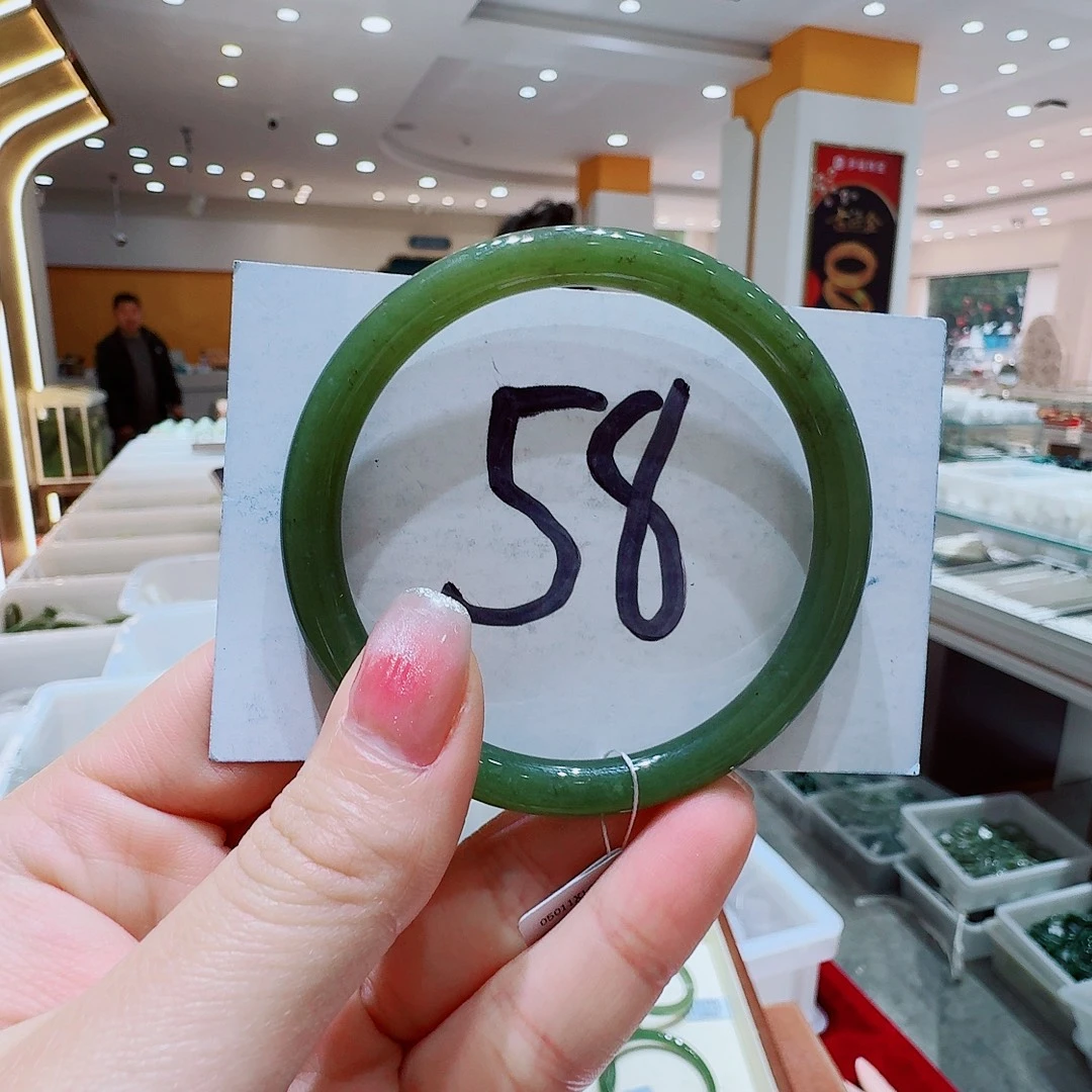 和田玉未镶嵌手镯01