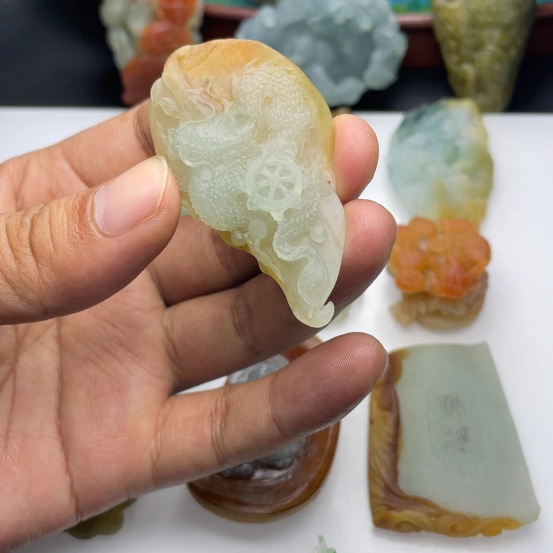 定制翡翠未镶嵌一夜成龙