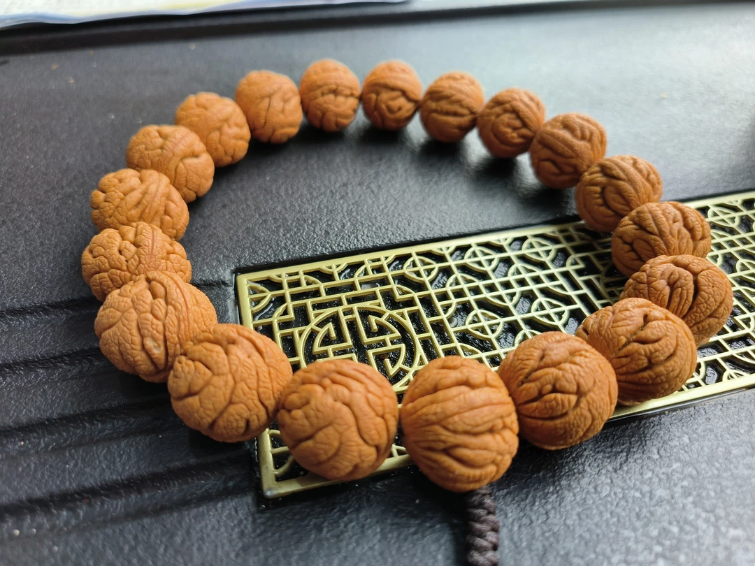 秦岭龙纹桃核金丝密纹龙珠手持21