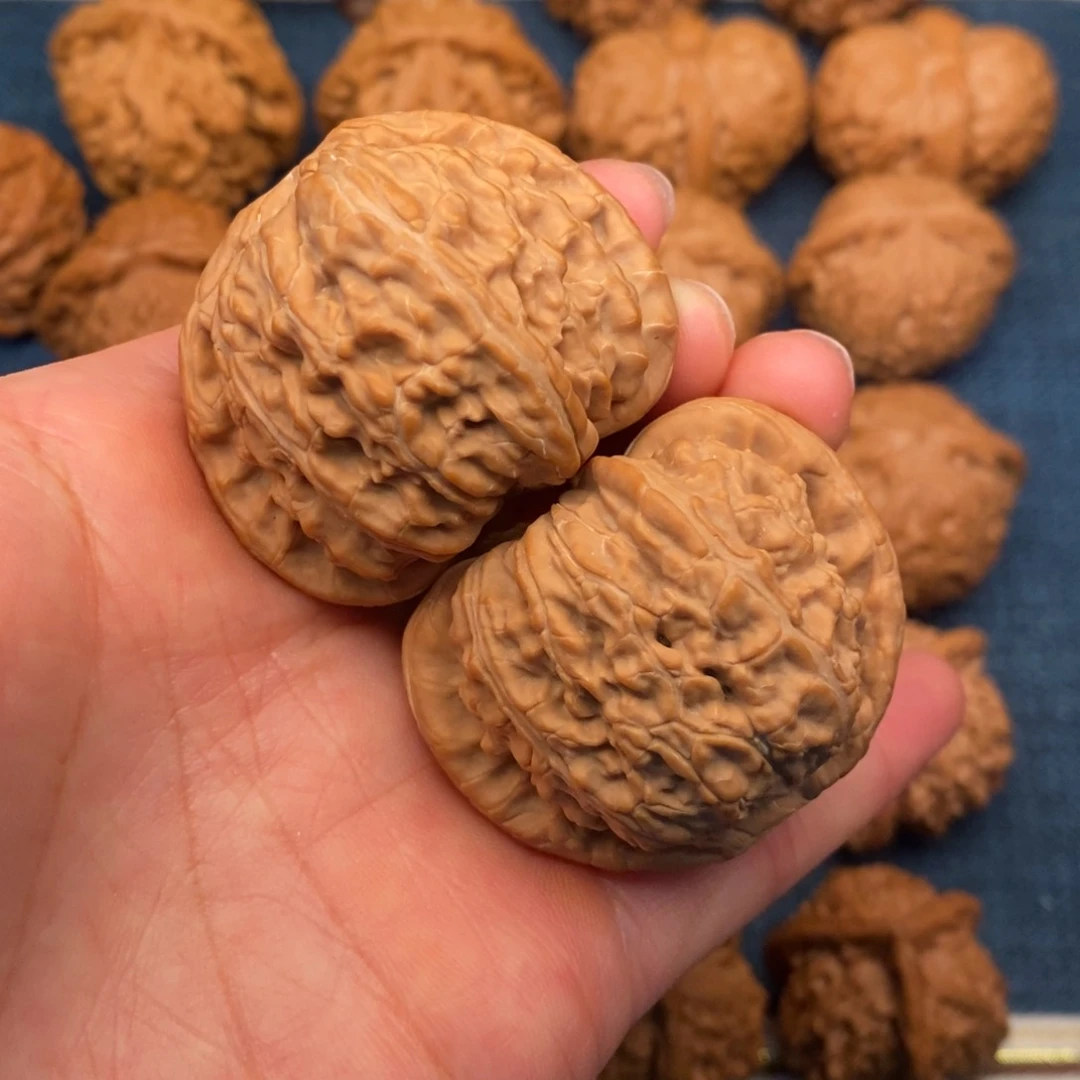 文玩核桃把件44全品球白