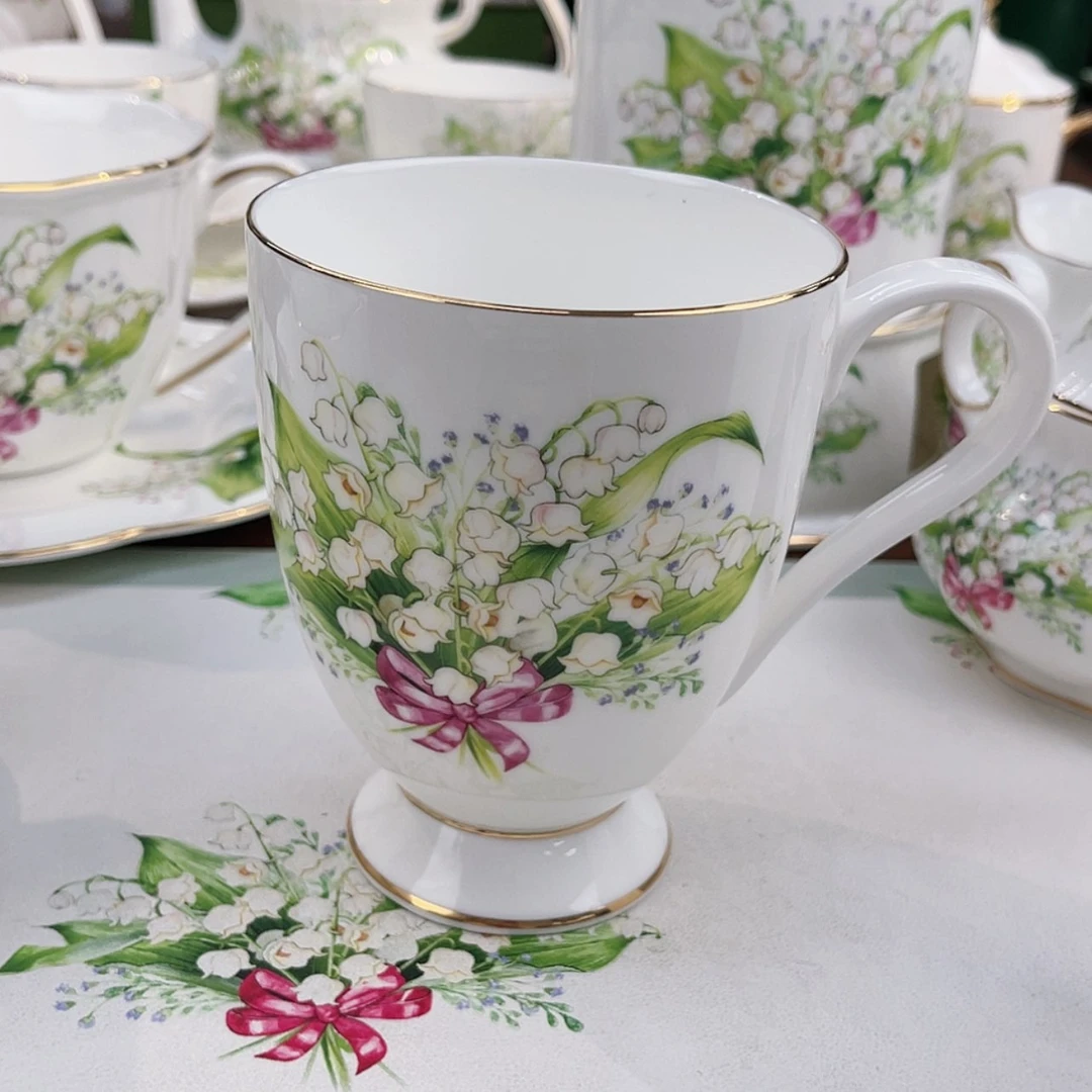 【闪购商品】瓷片杯杯————————