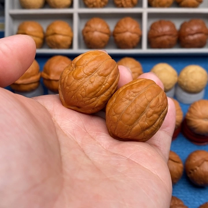 文玩核桃把件龟甲纹