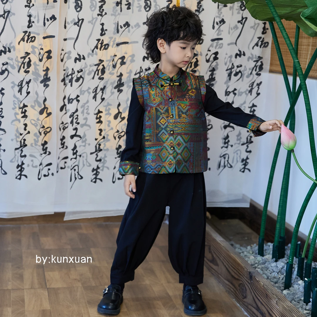 【琨萱】“彩缎秘境”男童秋季新款新中式国风马甲衬衫套装 AU67T025