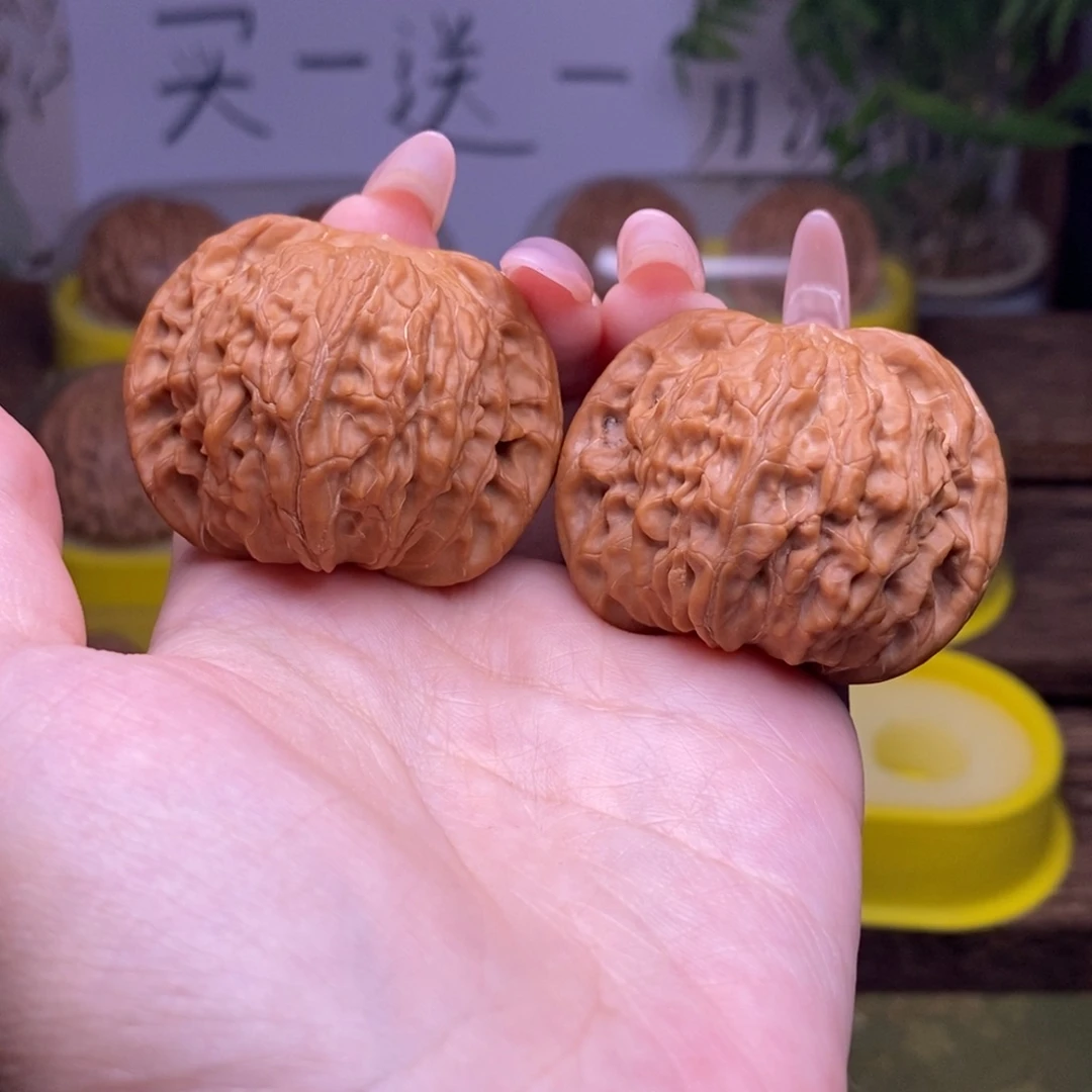 文玩核桃吊坠@***子全品43尺山地磨盘18579