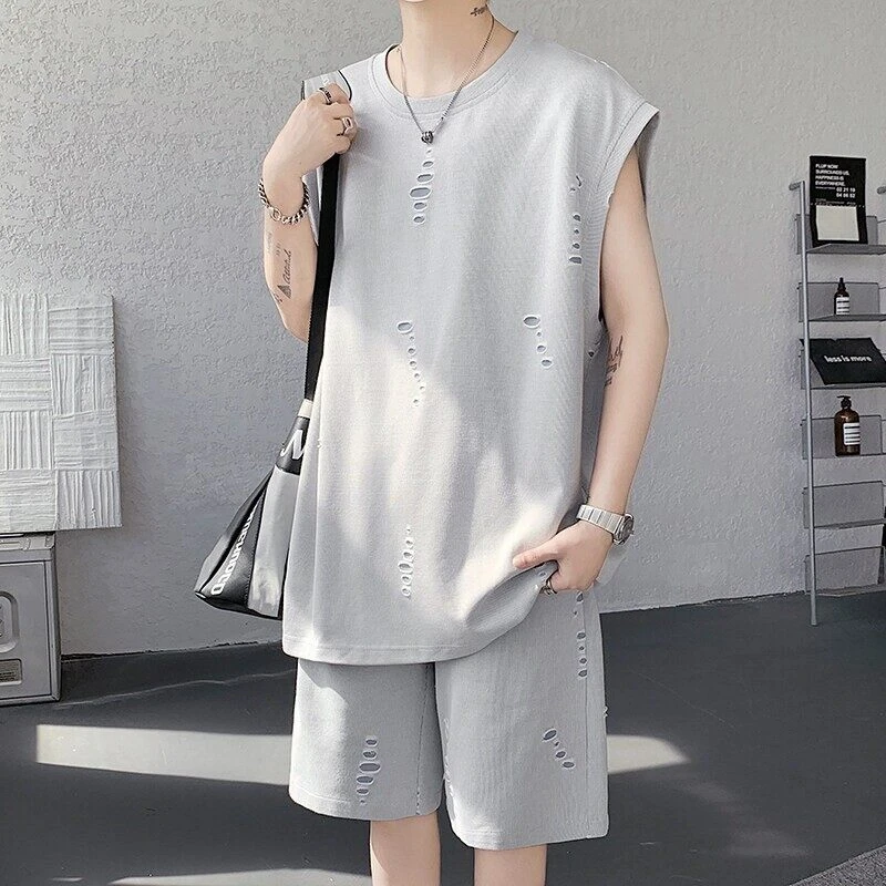 破洞背心短裤套装男生酷帅穿搭高级感一整套夏季2025新款休闲运动