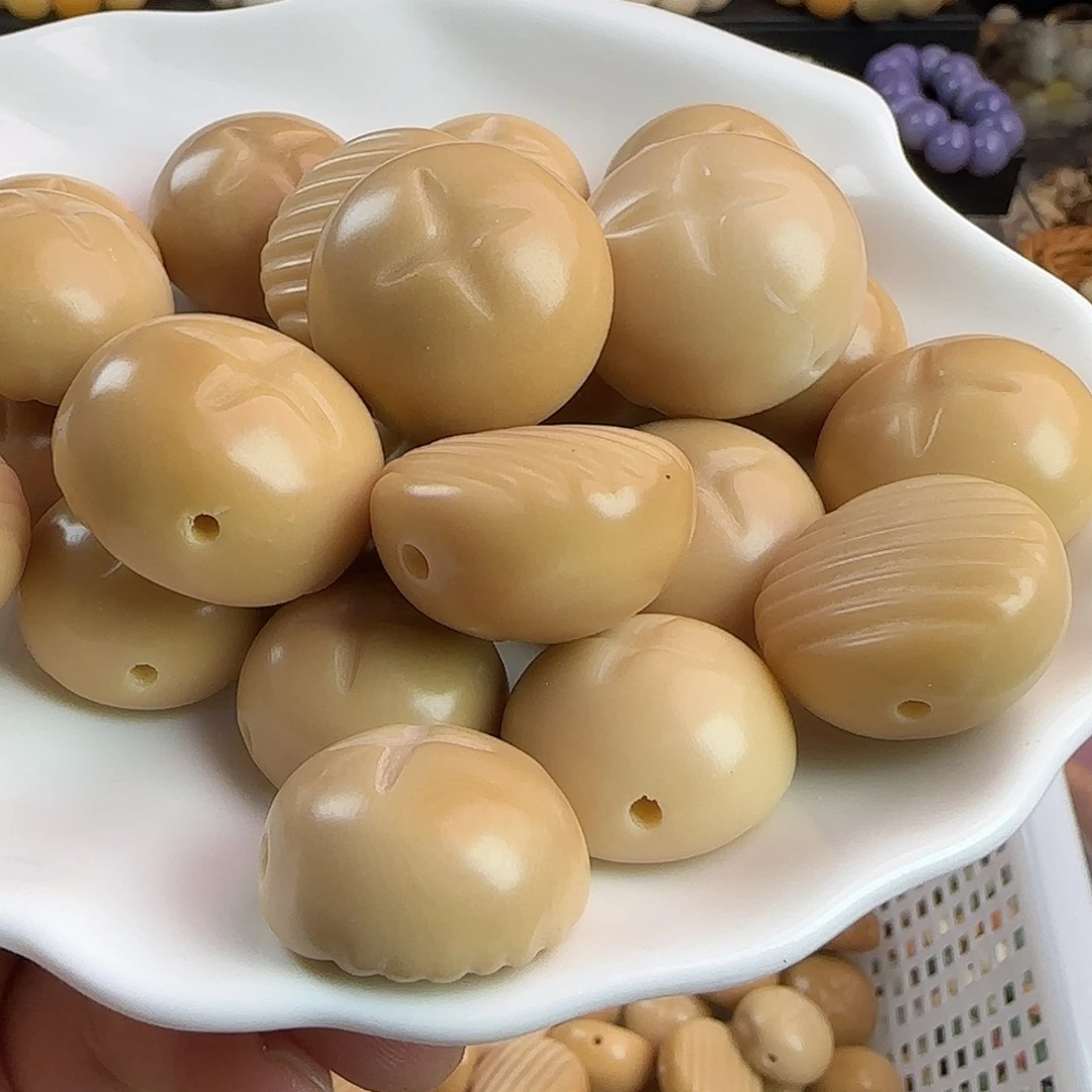 菩提根/象牙果手串微瑕疵茶色香菇包10颗