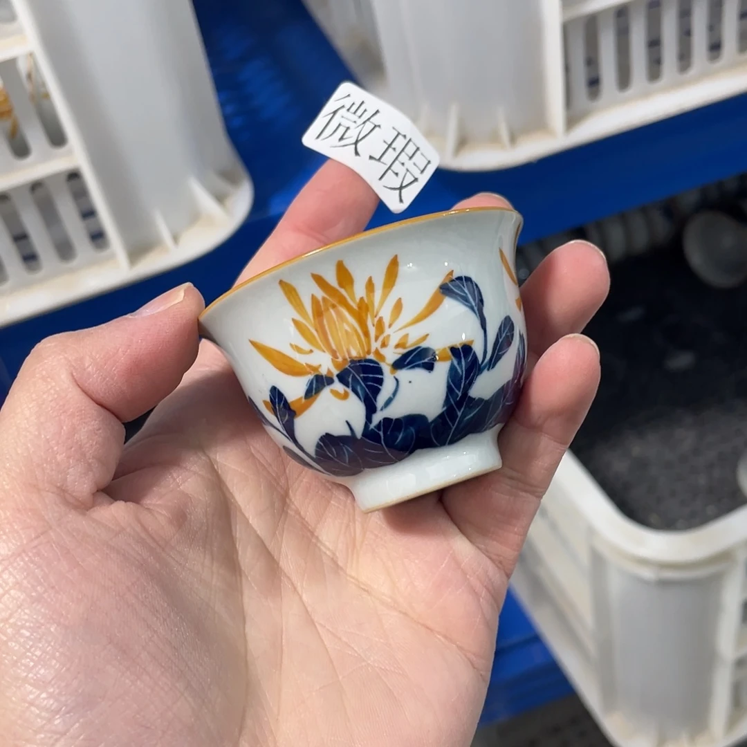 釉下手绘茶具微瑕