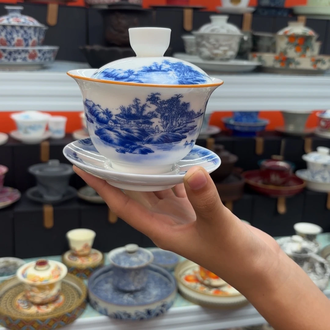茶具是指由两块金属