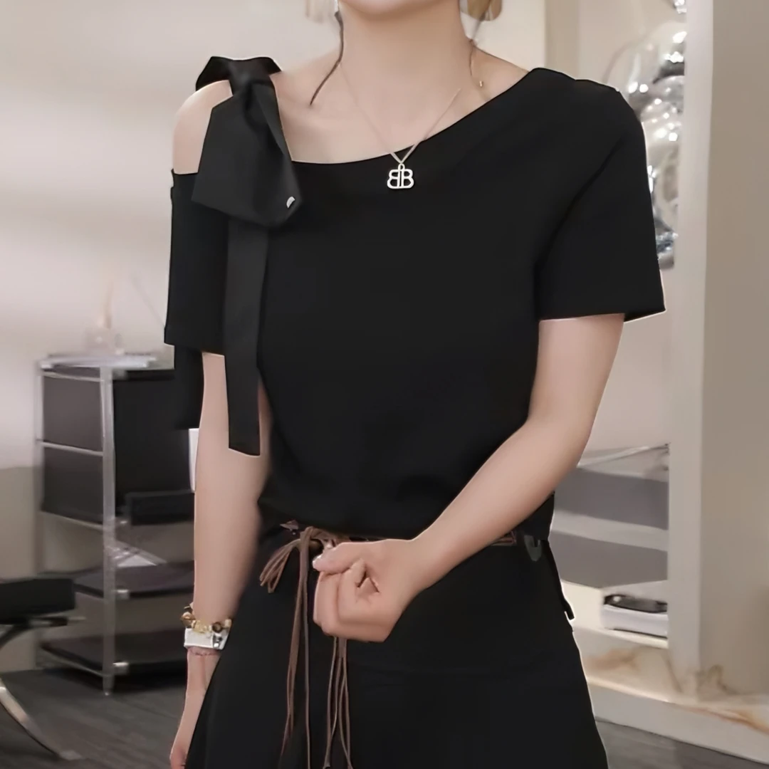 纯欲露肩白色短袖t恤女2025年新款夏季设计感小众独特超好看上衣